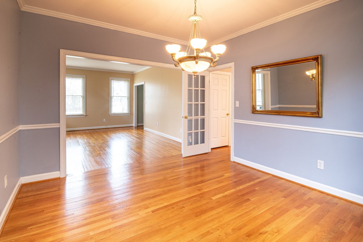 Vinyl Plank Flooring Installation Edmonton
